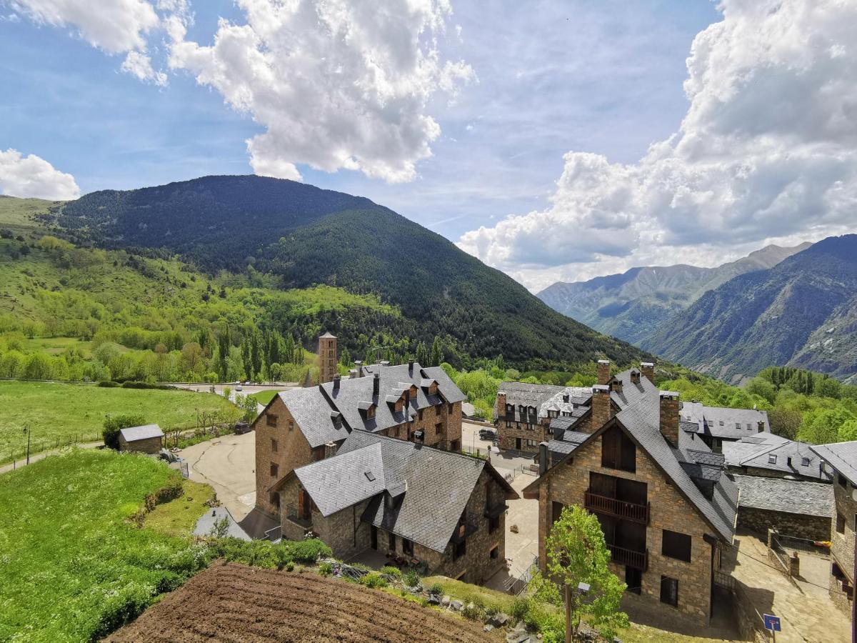 Dúplex con terraza y vistas panorámicas en Taüll Esterno foto