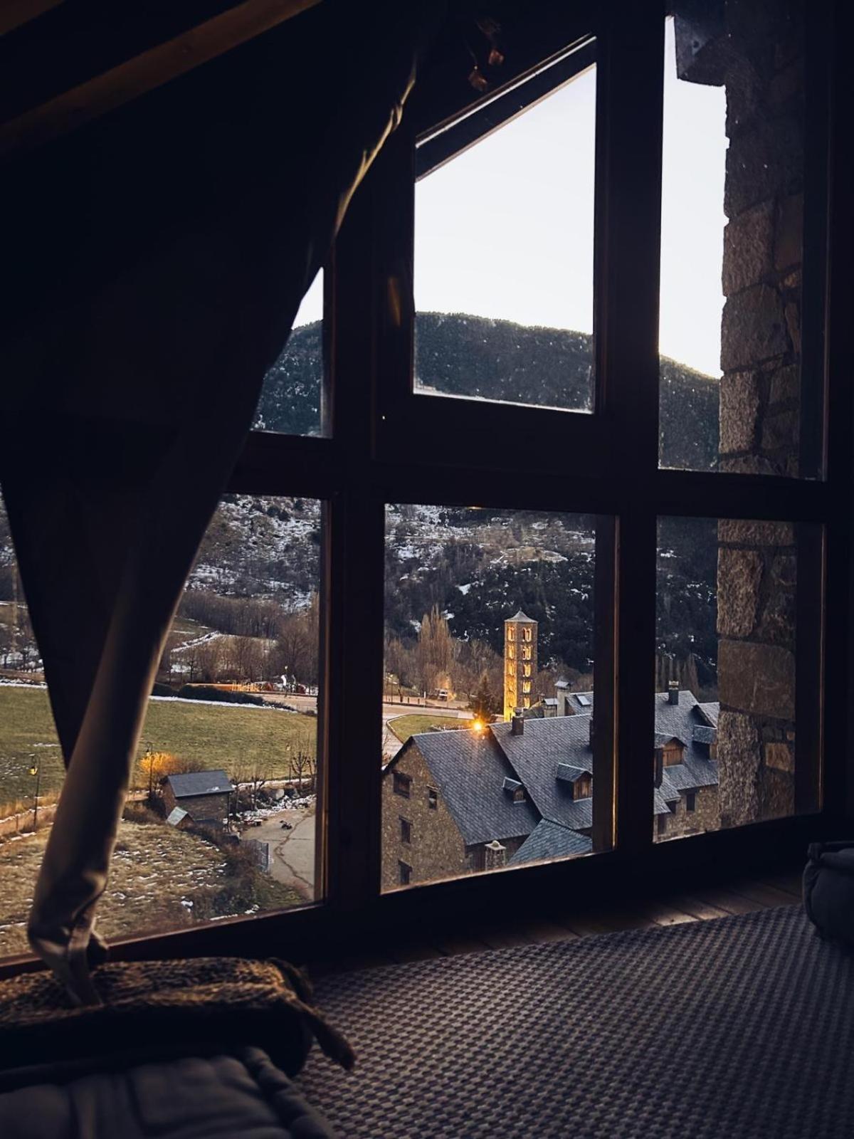 Dúplex con terraza y vistas panorámicas en Taüll Esterno foto
