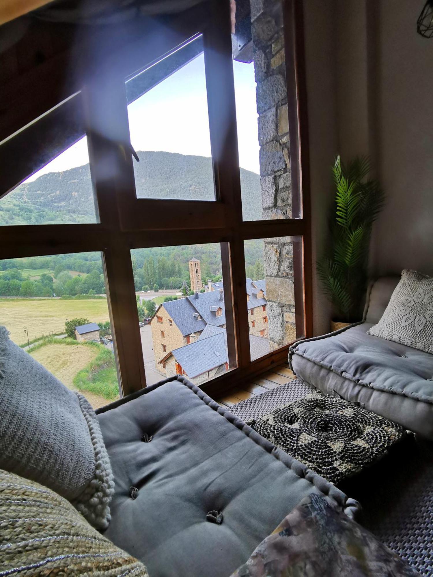 Dúplex con terraza y vistas panorámicas en Taüll Esterno foto